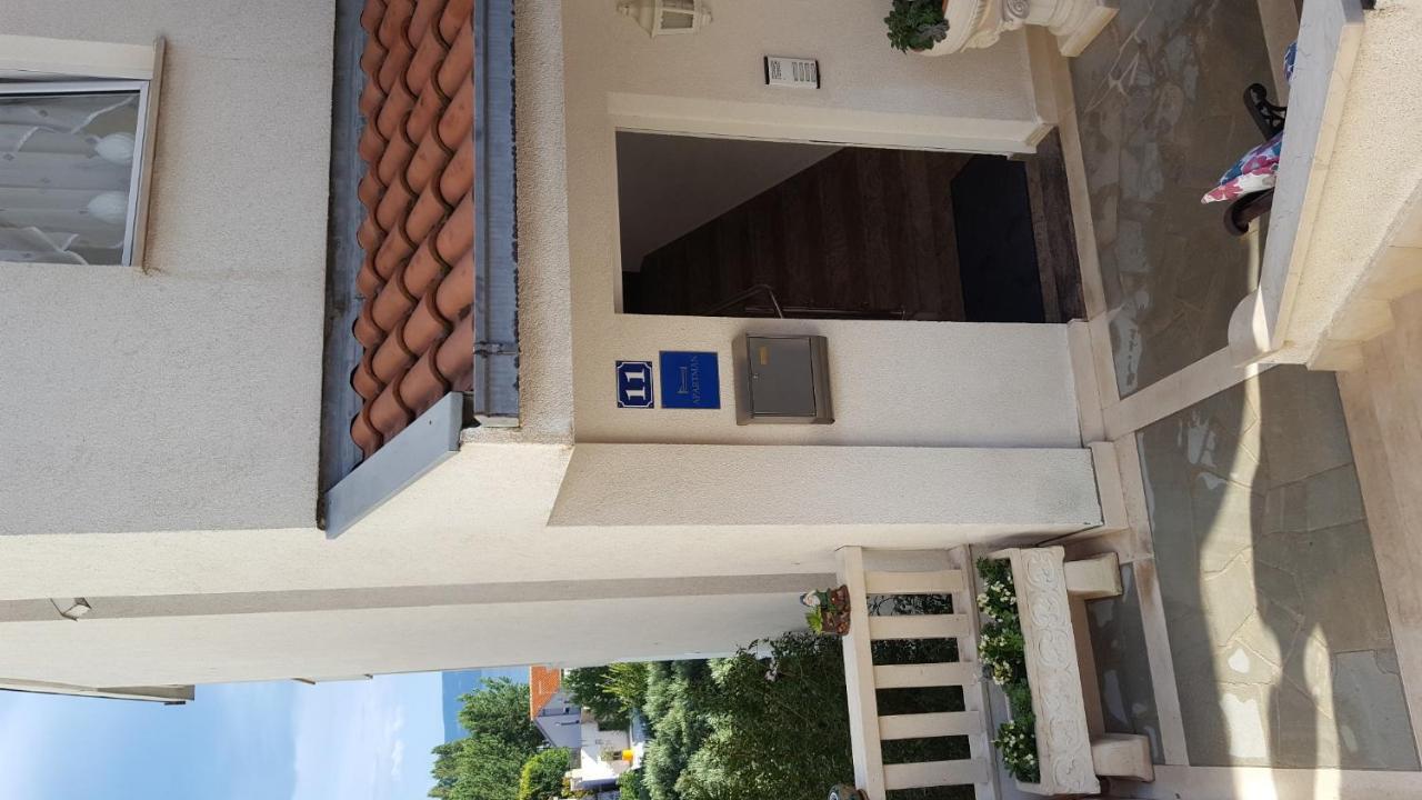 Apartments Galic Omiš Zewnętrze zdjęcie